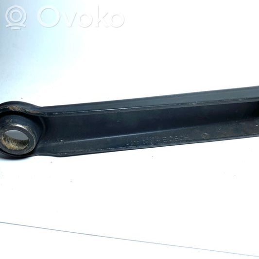 Windshield wiper arm