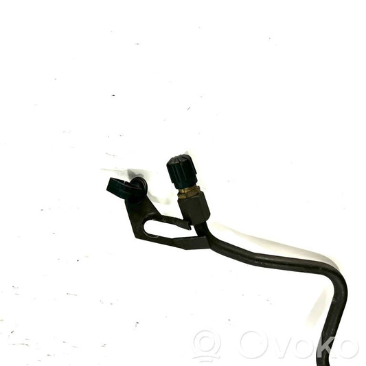 Air conditioner pipe(s) / hose(s)