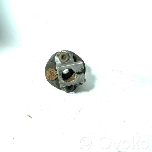 Cardan/steering cross-joint