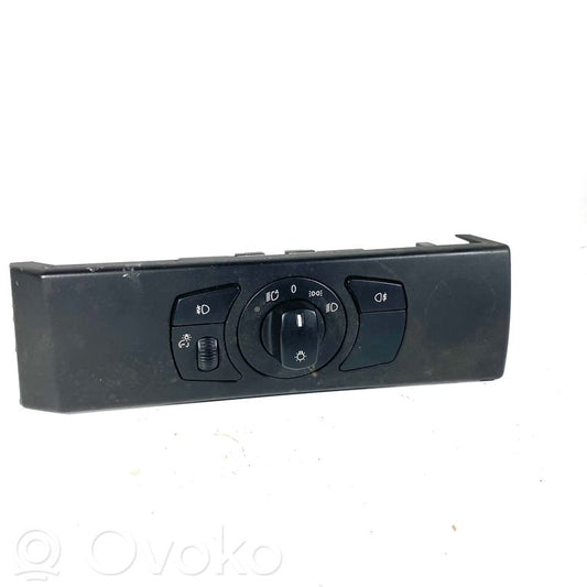 Headlight switch