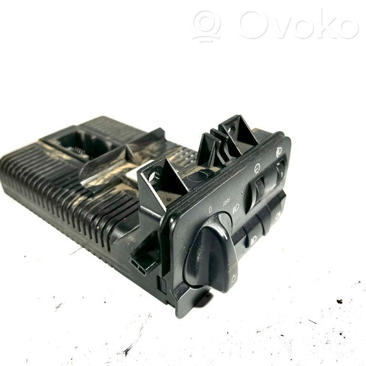 Headlight switch