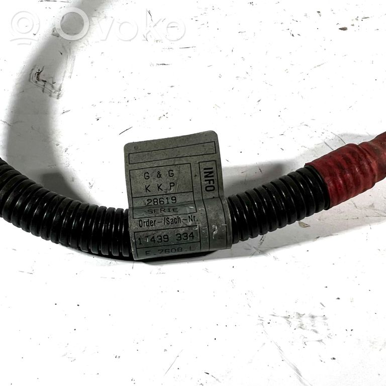 Positive wire (battery)