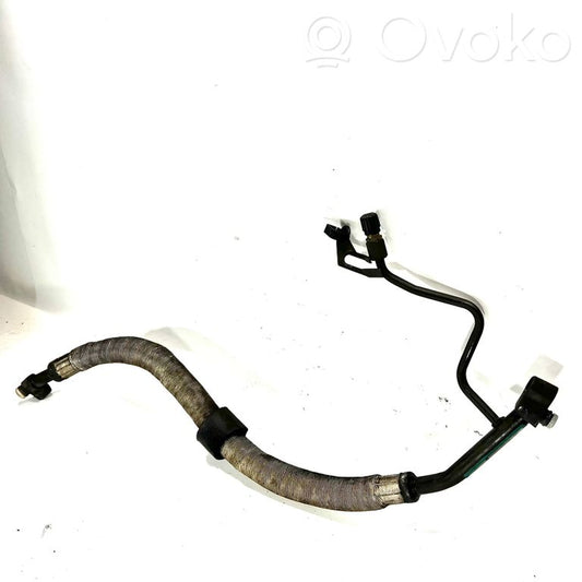 Air conditioner pipe(s) / hose(s)