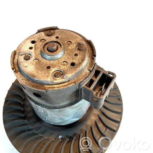 Mazā radiatora ventilators