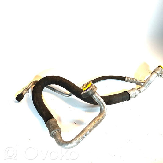 Air conditioner pipe(s) / hose(s)