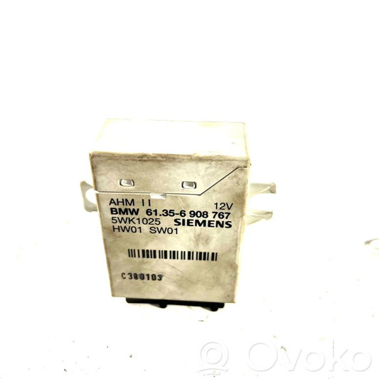 Trailer hitch control unit