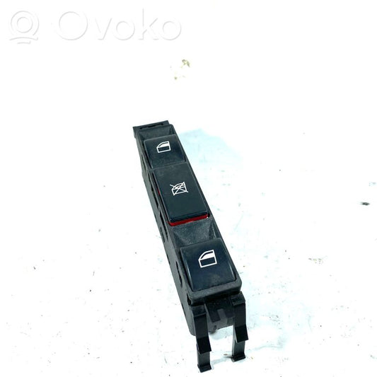 Window lift control switch(es)