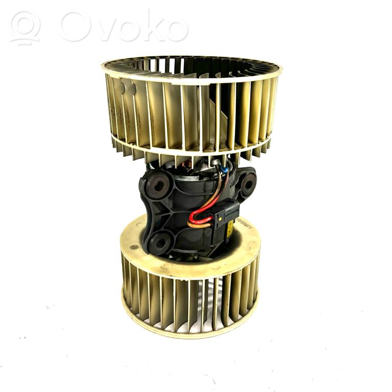 Mazā radiatora ventilators