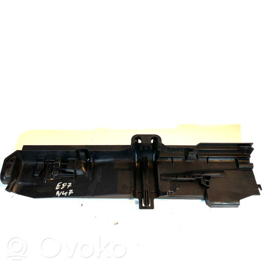 Radiator(s) holder/bracket