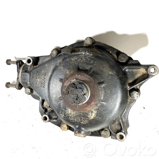 Priekšējais reduktors