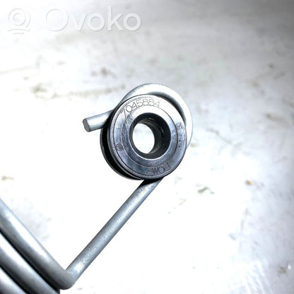 Aizmugurējā pārsega atspere (-es)