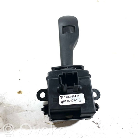 Stikla tīrītāju slēdzis