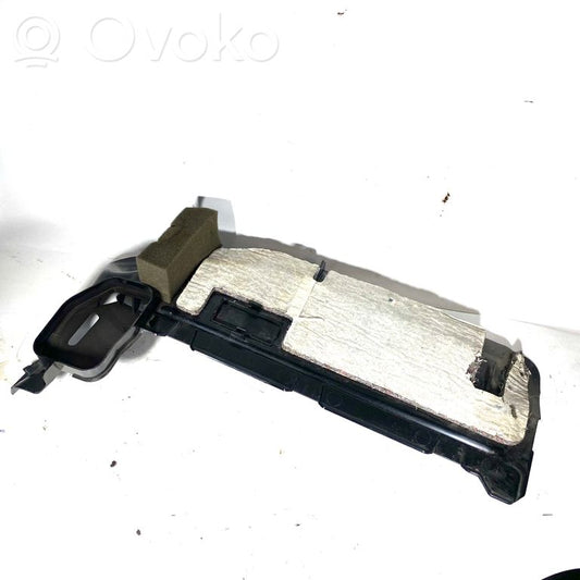 Cita veida salona detaļa