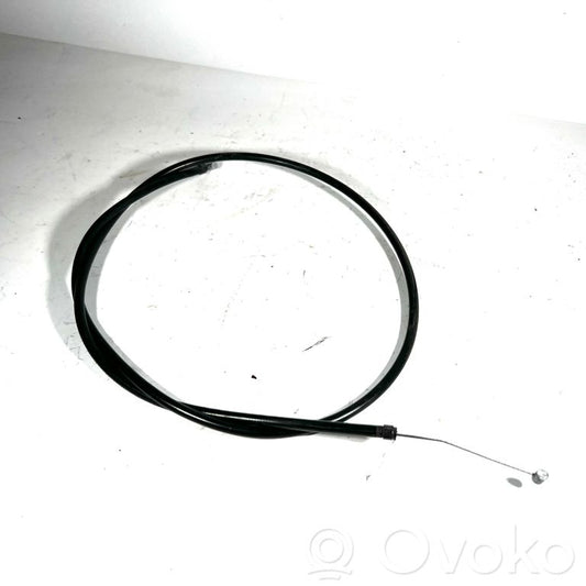 Dzinēja pārsega slēdzenes trosīte