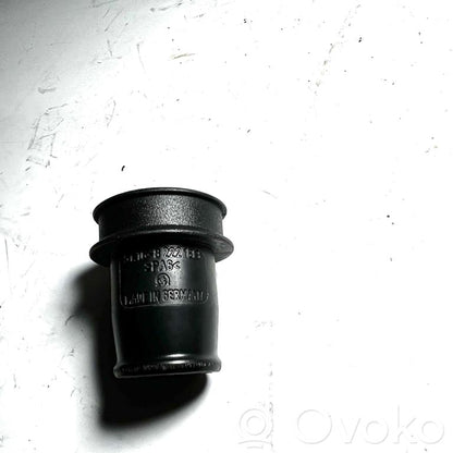 Другая часть интерьера