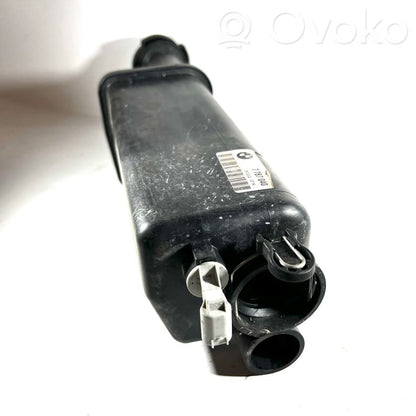 Dzesēšanas šķidruma izplešanās tvertne