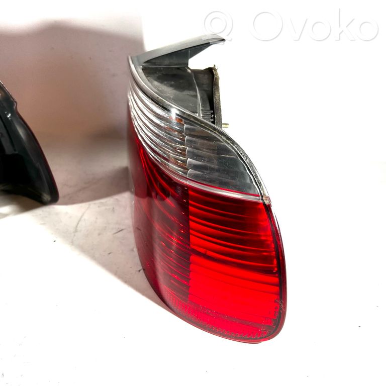 Aizmugurējo lukturu komplekts