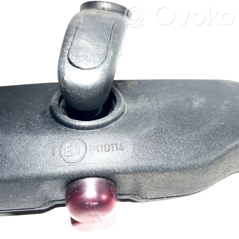 Atpakaļskata spogulis (salonā)