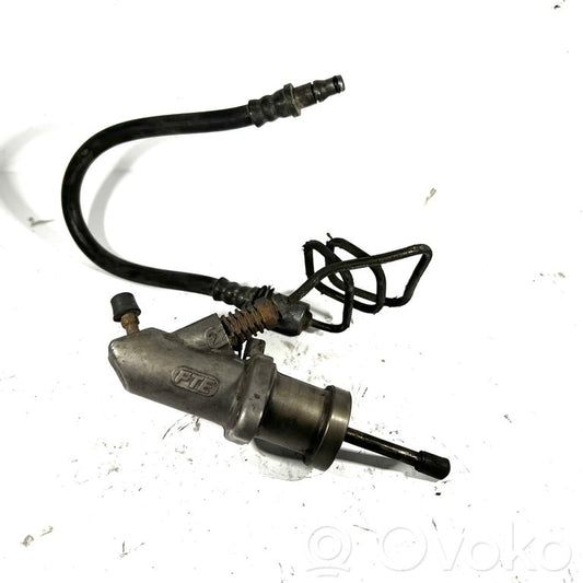 Galvenais sajūga cilindrs