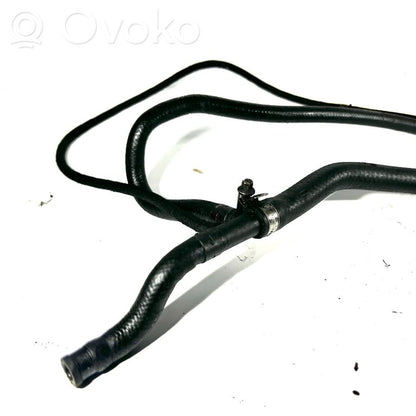 Degvielas atplūdes caurule