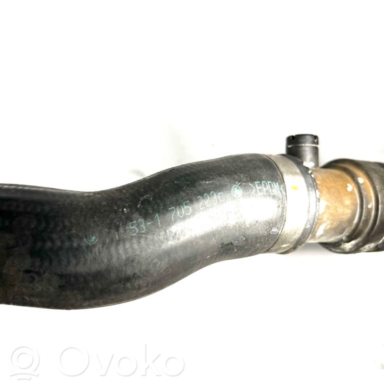 Caurulīte (-es) / šļūtene (-es)