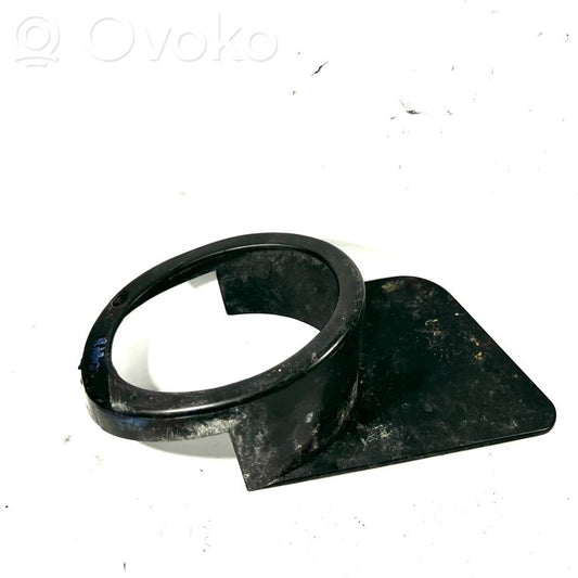 Pretmiglas luktura dekoratīvais režģis