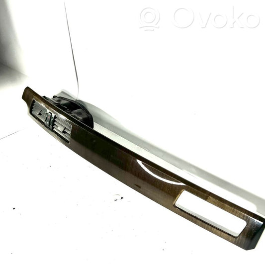 Dekoratīvās apdares lenta