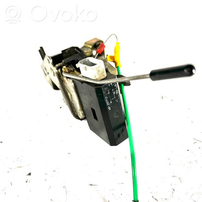 Aizmugurē slēdzene