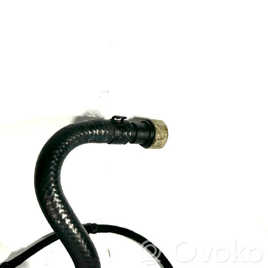 Degvielas maģistrālā caurule