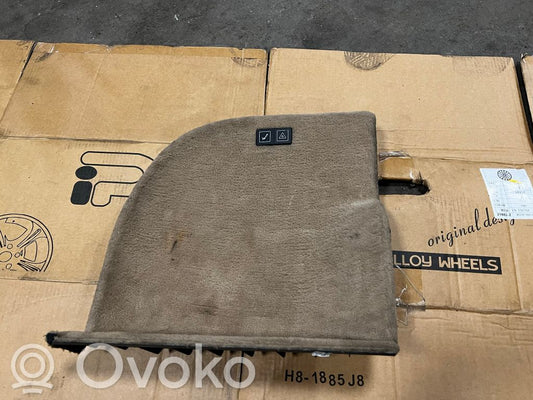 Bagāžnieka sānu apakšējās apdares panelis