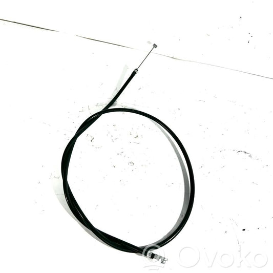 Dzinēja pārsega slēdzenes trosīte