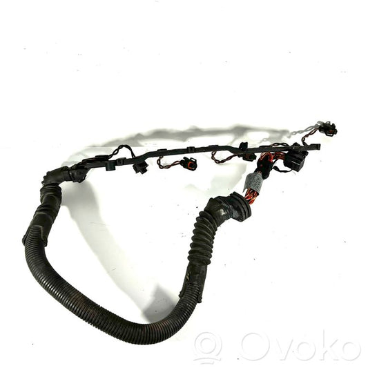 Dzinēja vadu instalācija