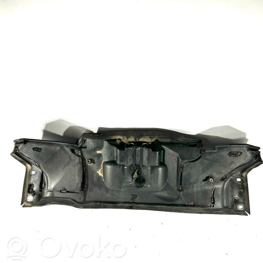 Salona gaisa mezgla plastmasas korpuss