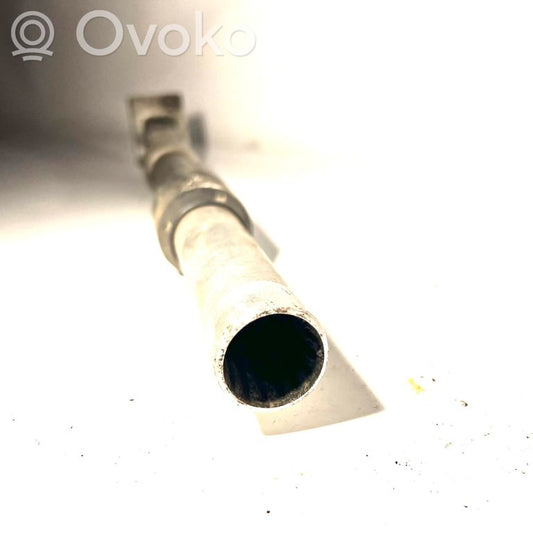 Stūresrata ass krustsavienojums