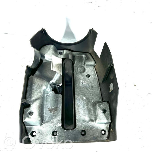 Stūres ass dekoratīvā apdare