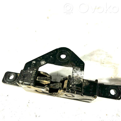 Замок задней крышки