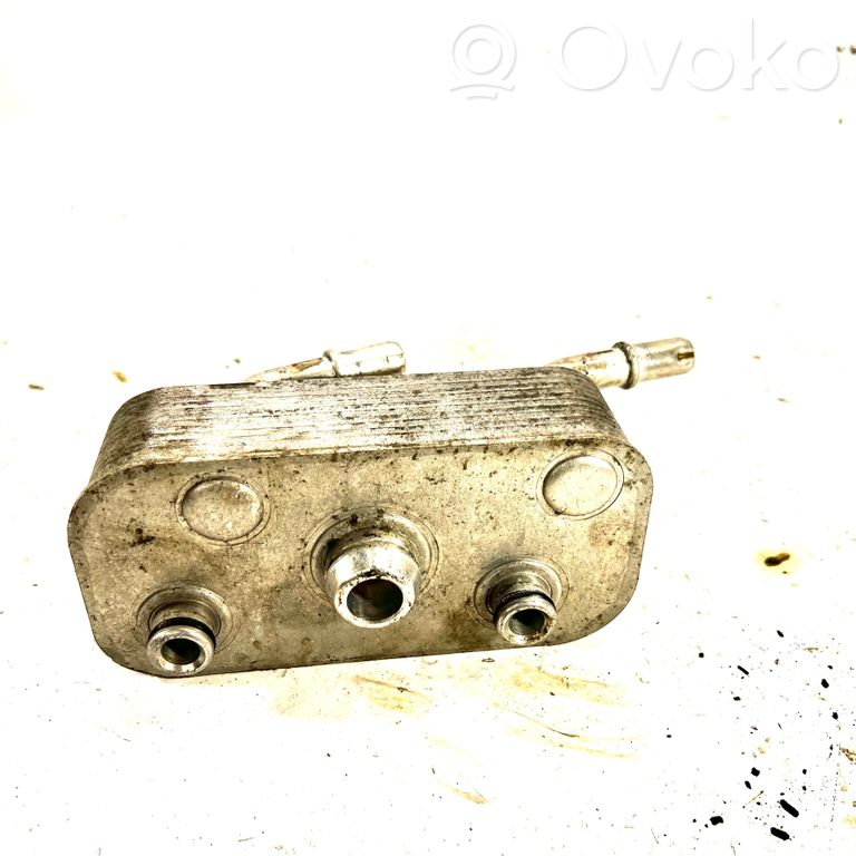 Transmisijas eļļas dzesētājs