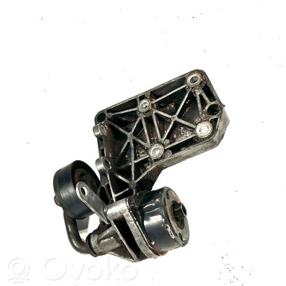 Gaisa kondicionēšanas kompresora stiprinājums