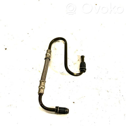 Caurulīte (-es) / trubiņa (-as)