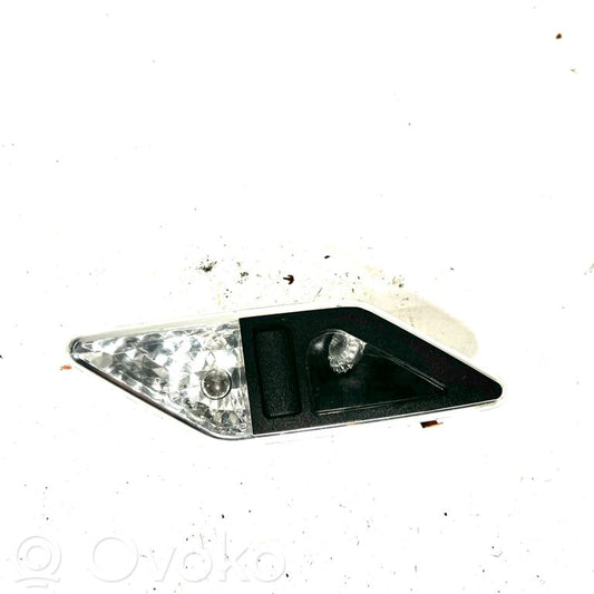 Aizmugurējo vietu apgaismojums