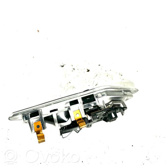 Aizmugurējo vietu apgaismojums