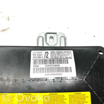 Priekšējo durvju drošības spilvens