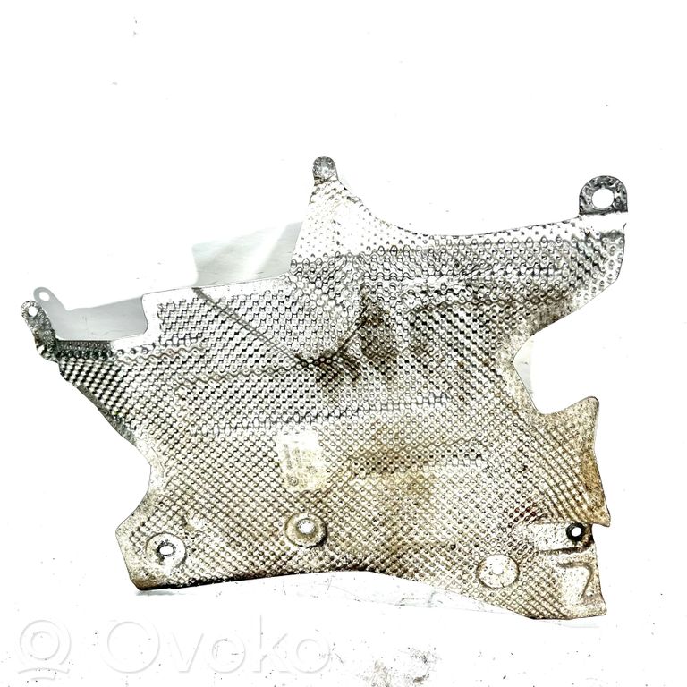 Vidusdaļas apakšas aizsargs