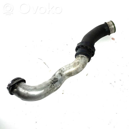 Interkūlera šļūtene (-es) / caurule (-es)