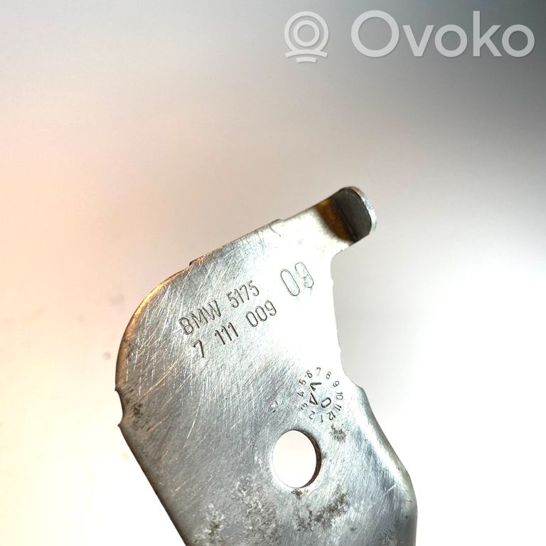 Cita veida apakšas detaļa