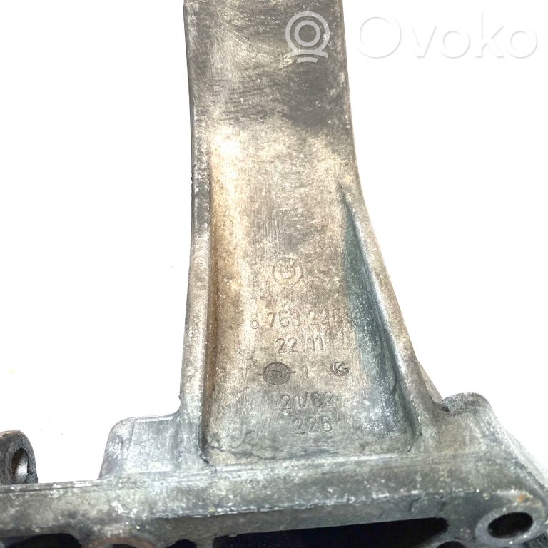 Dzinēja nostiprināšanas stiprinājums-kronšteins