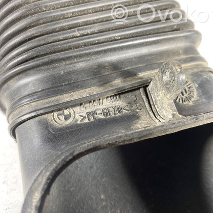 Air intake duct details