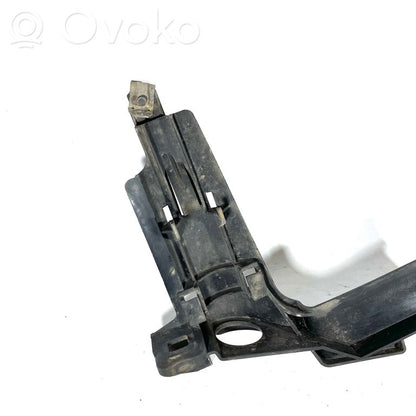 Priekšējā luktura turētājs