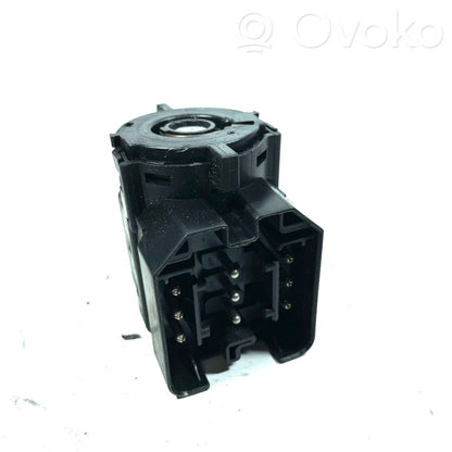 Ignition switch contacts