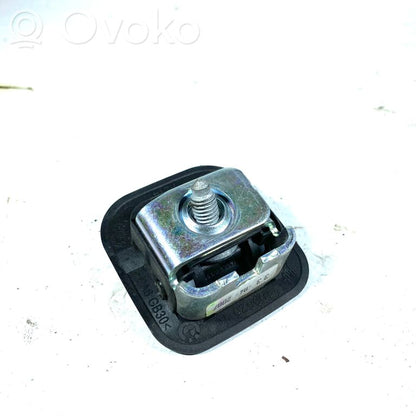 Cita veida salona detaļa